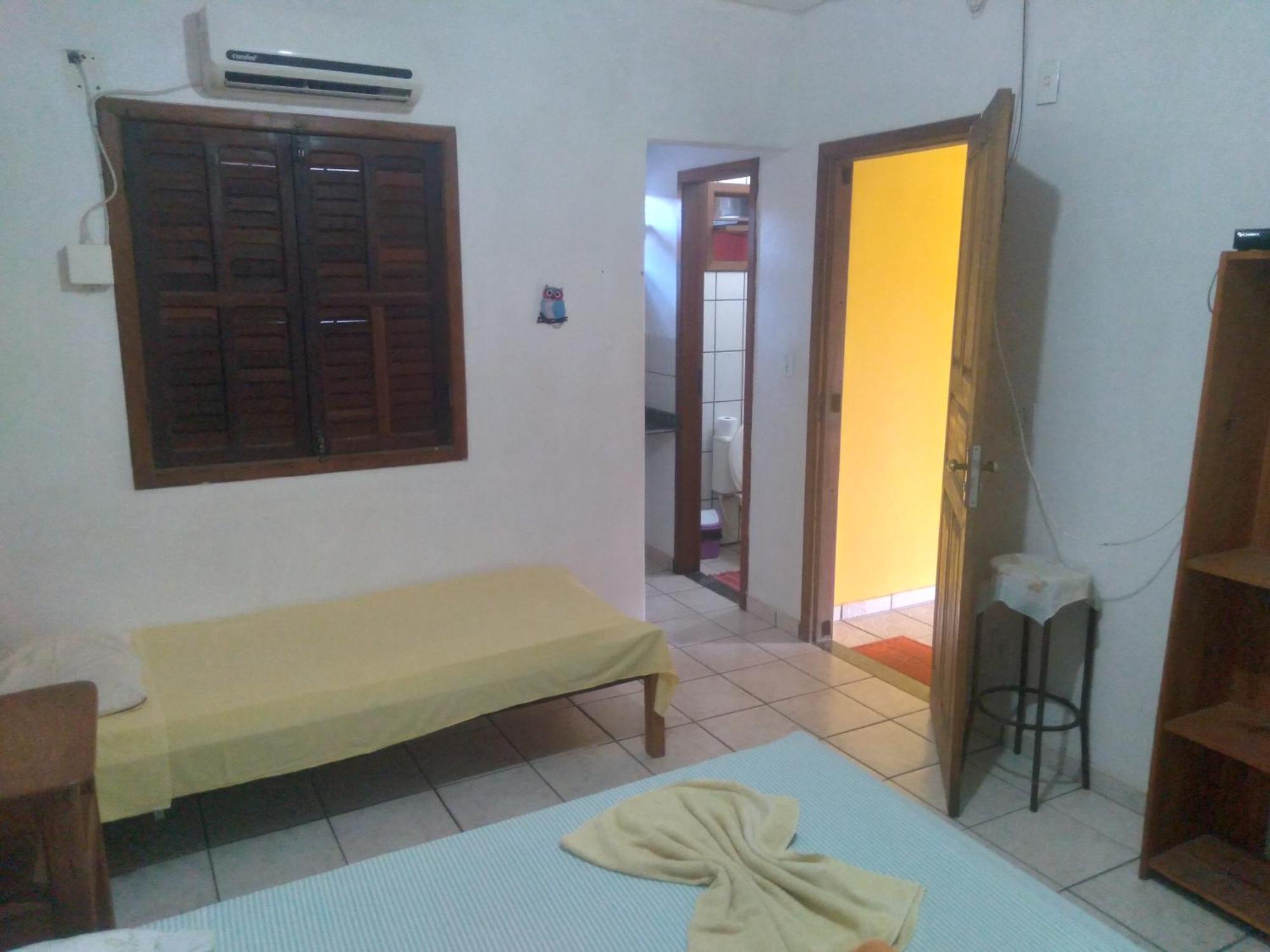 Pousada Bromelias - Suites E Aptos Nova Viçosa Quarto foto